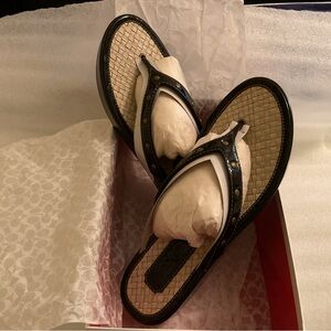 COACH Martine Black Leather Studded Platform Flip Flops Sandals 8.5 NIB